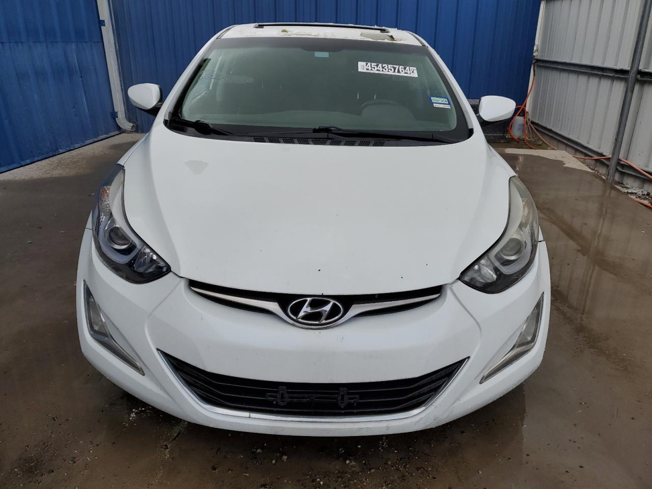 2015 HYUNDAI ELANTRA SE - Image 5