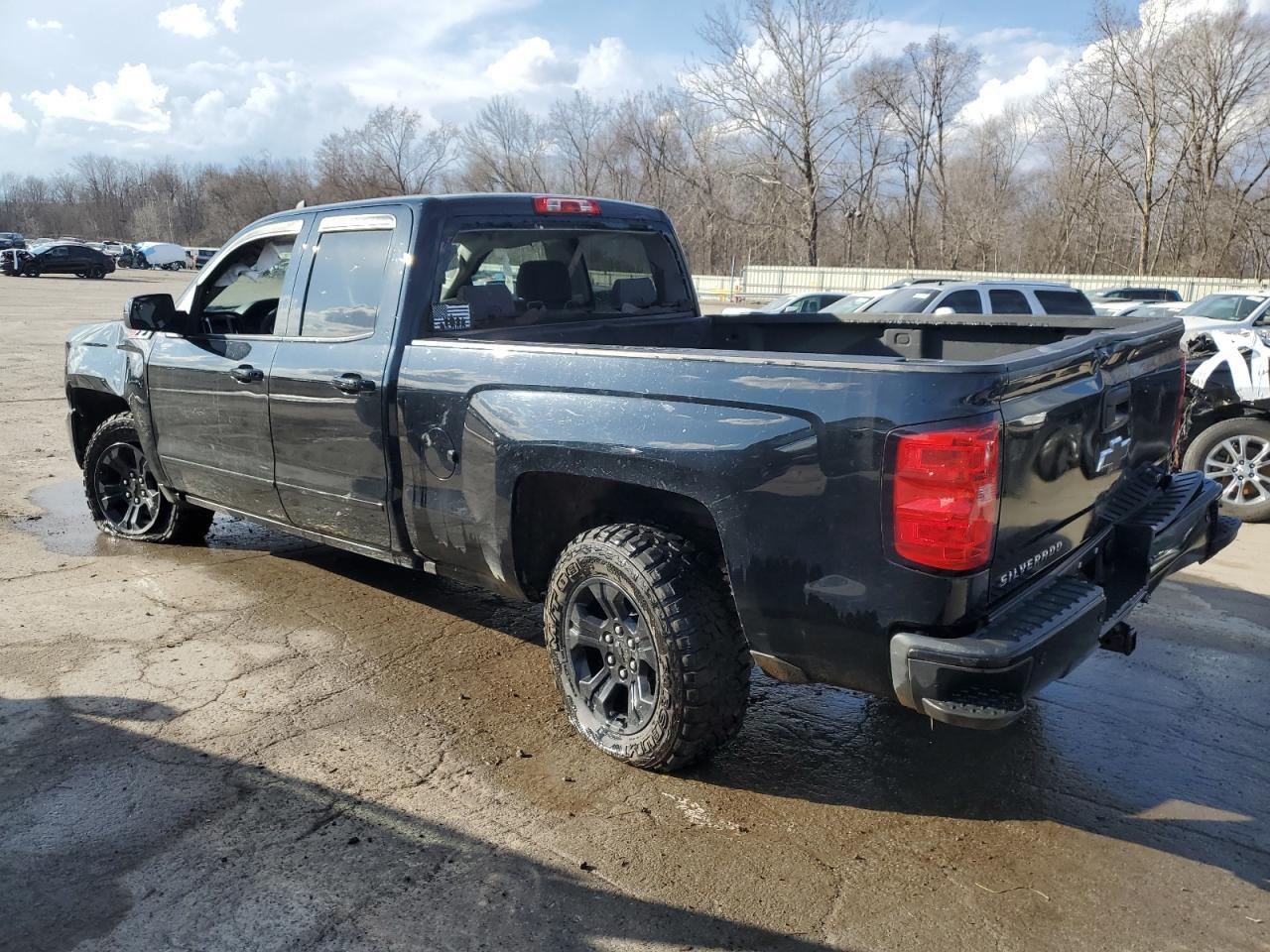 2018 CHEVROLET SILVERADO - Image 2