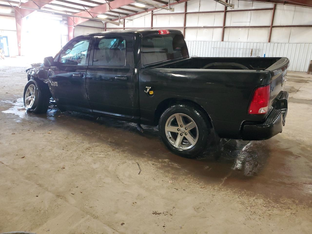 2018 RAM 1500 ST - Image 2