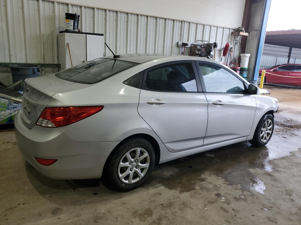2014 HYUNDAI ACCENT GLS - Фото 3