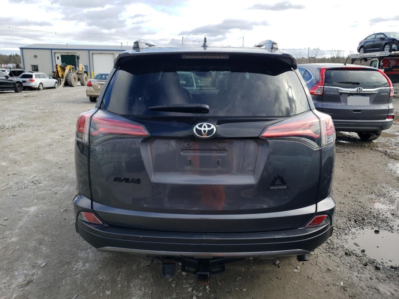 2018 TOYOTA RAV4 ADVEN - Фото 6