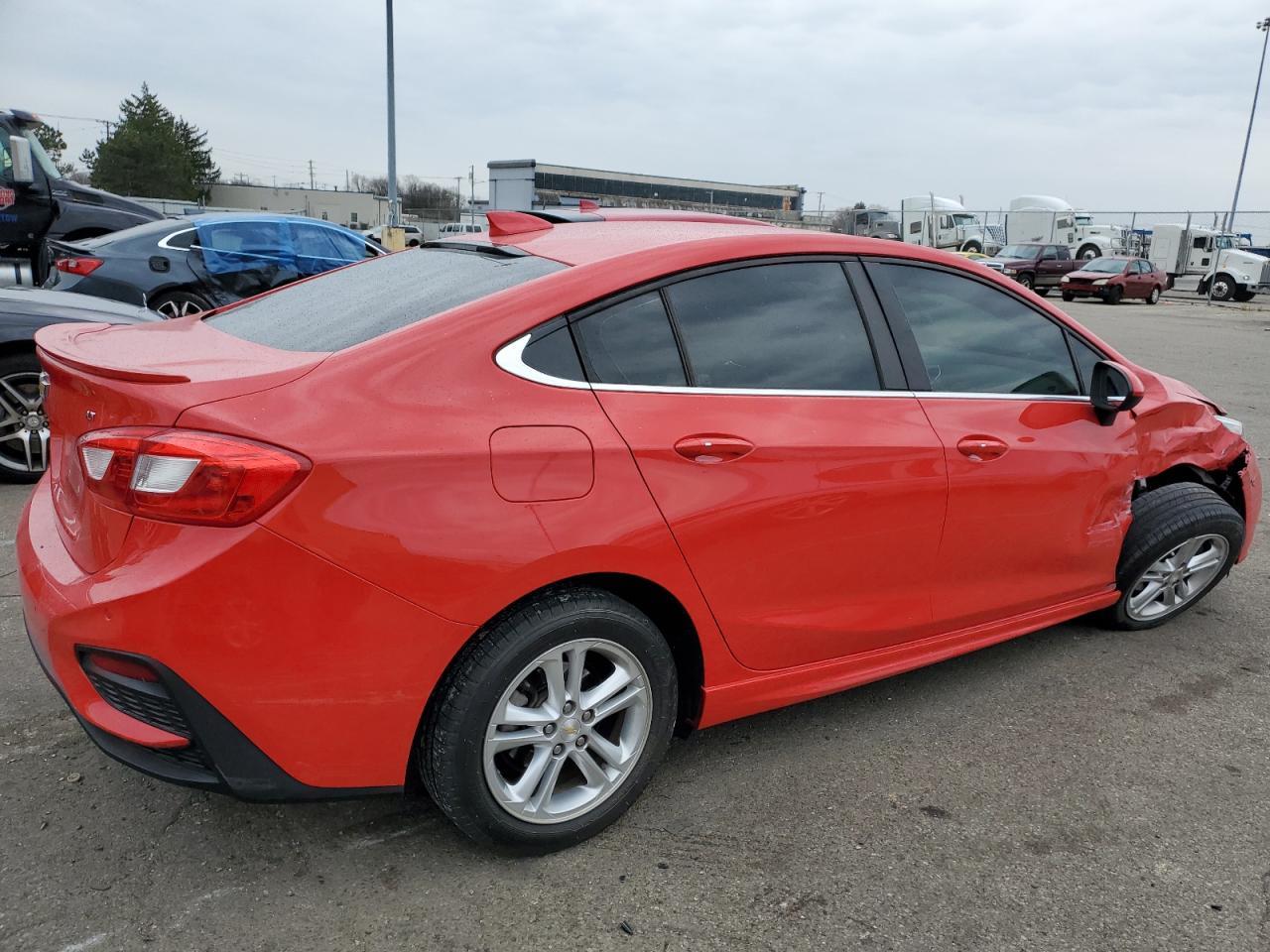 2016 CHEVROLET CRUZE LT - Фото 3
