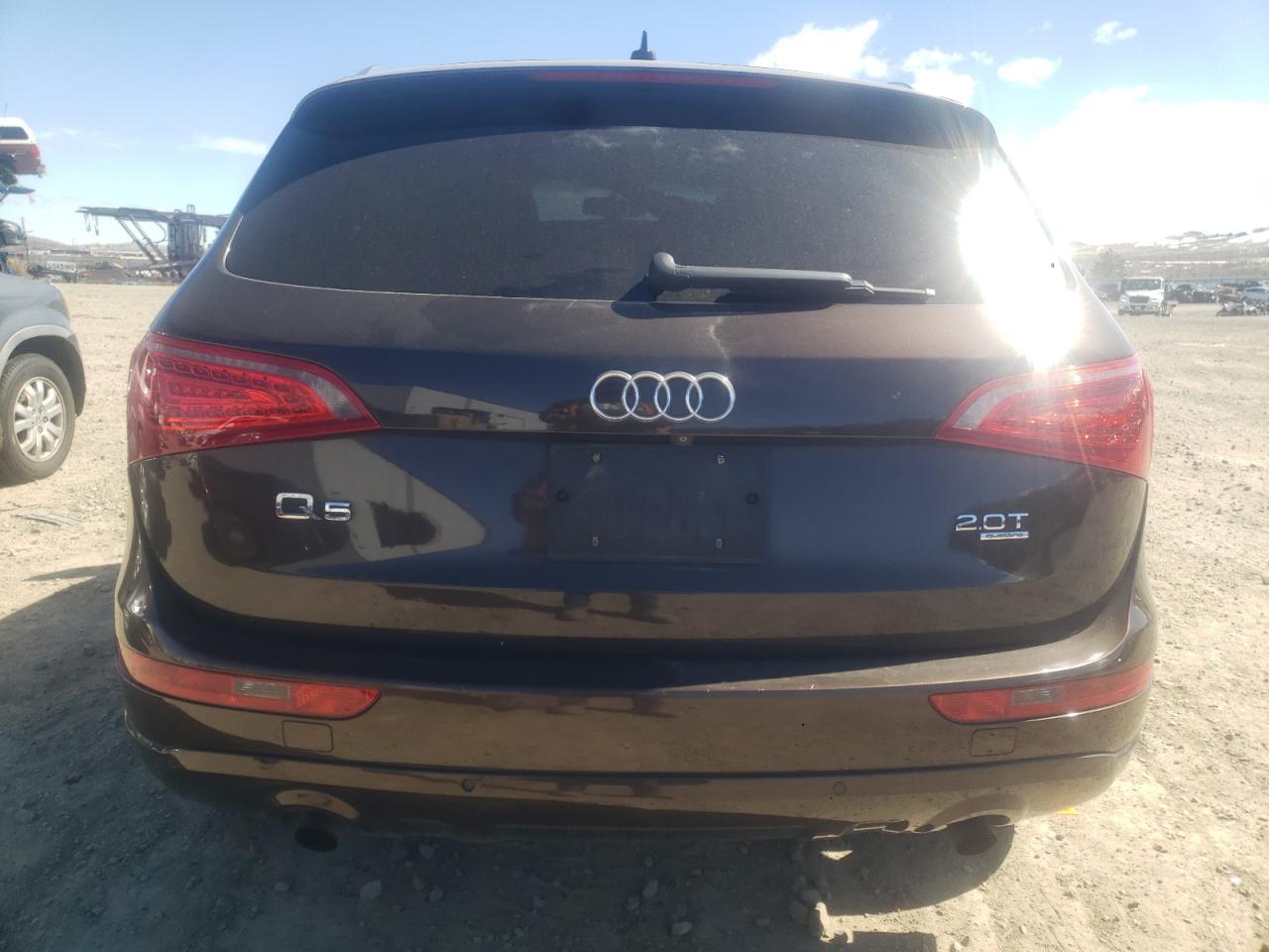 2011 AUDI Q5 PREMIUM - Image 6