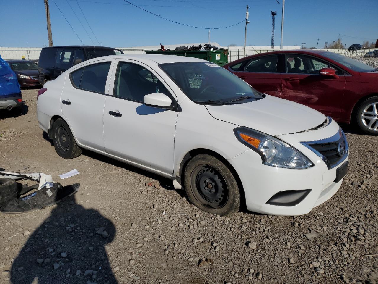 2016 NISSAN VERSA S - Фото 4