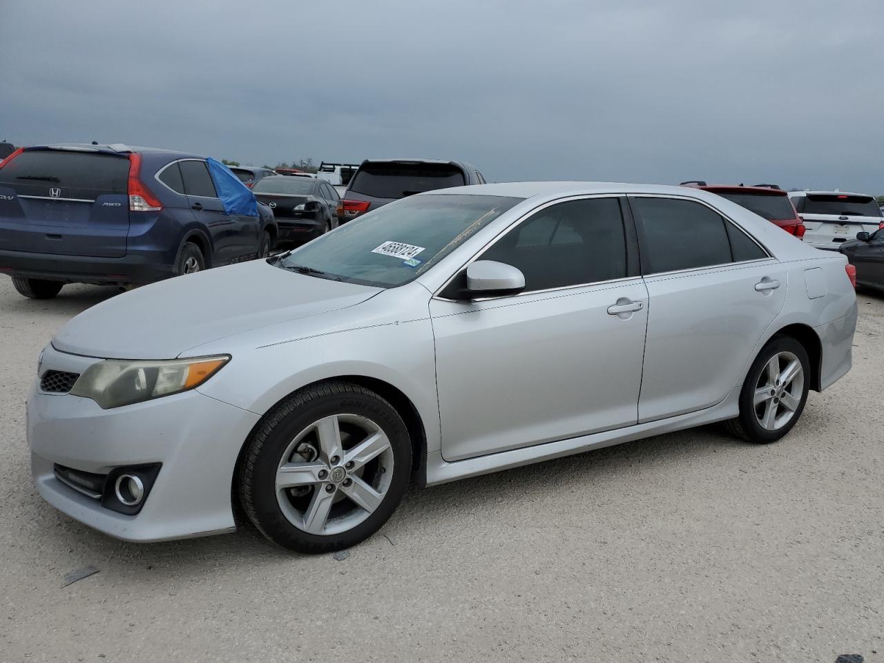 2014 TOYOTA CAMRY L
