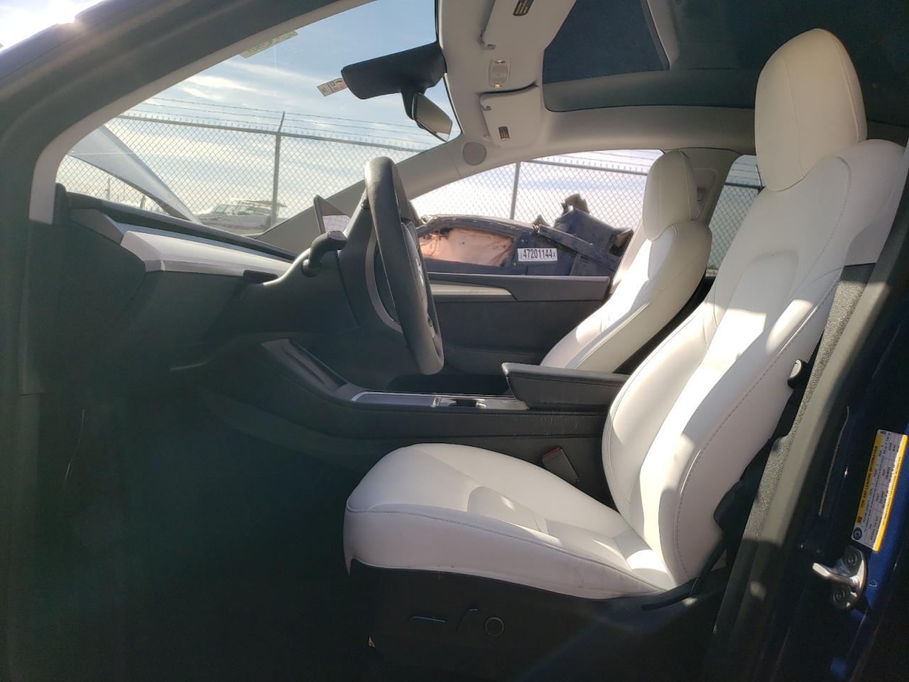 2023 TESLA MODEL Y - Фото 7