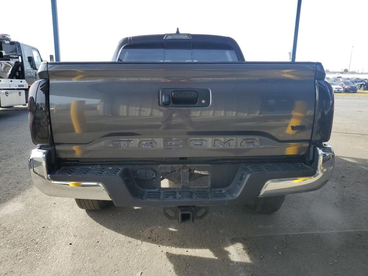 2023 TOYOTA TACOMA DOU - Фото 6