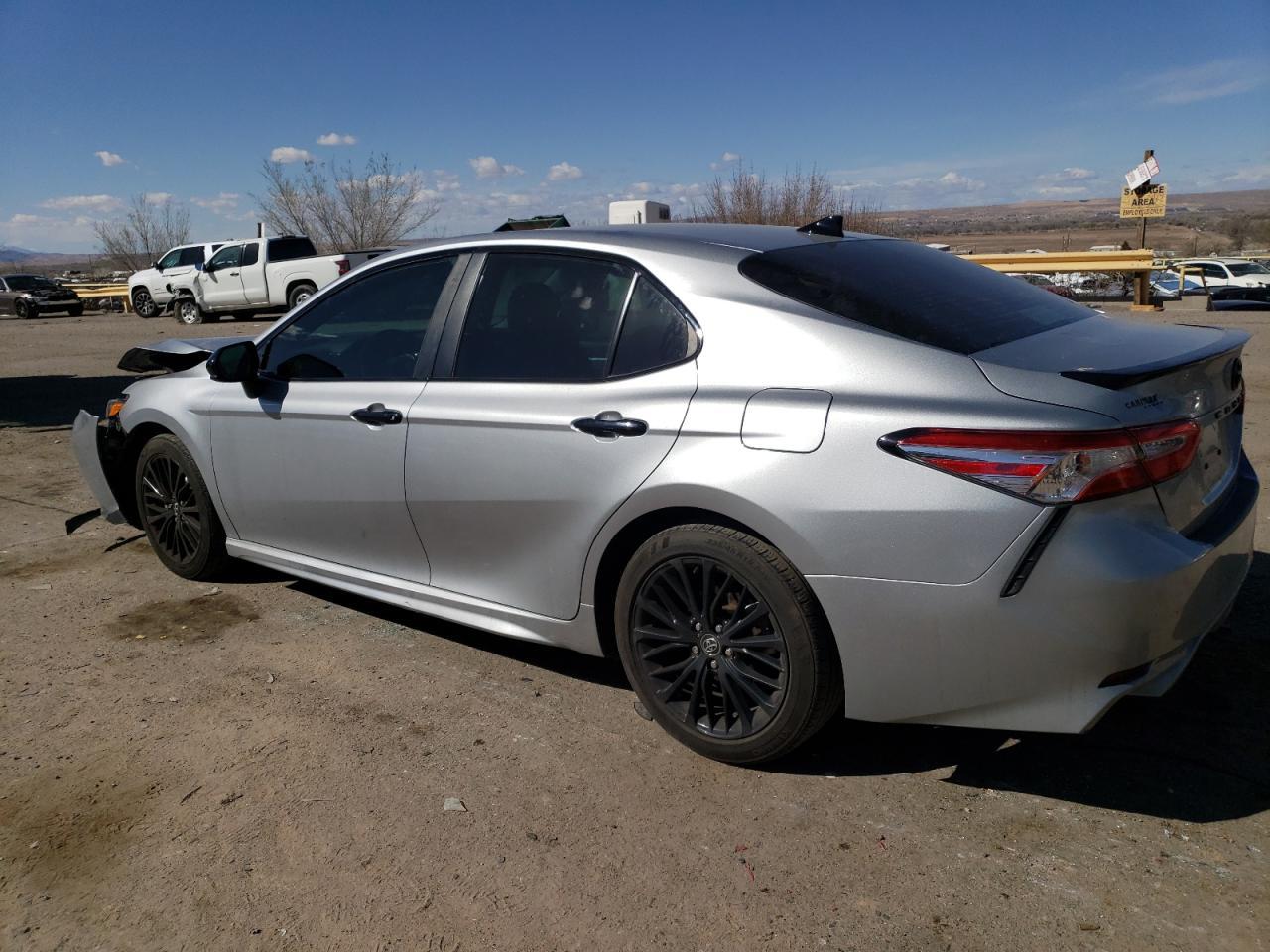 2020 TOYOTA CAMRY SE - Image 2