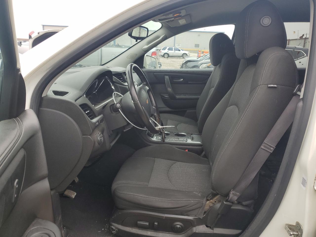 2015 CHEVROLET TRAVERSE L - Image 7