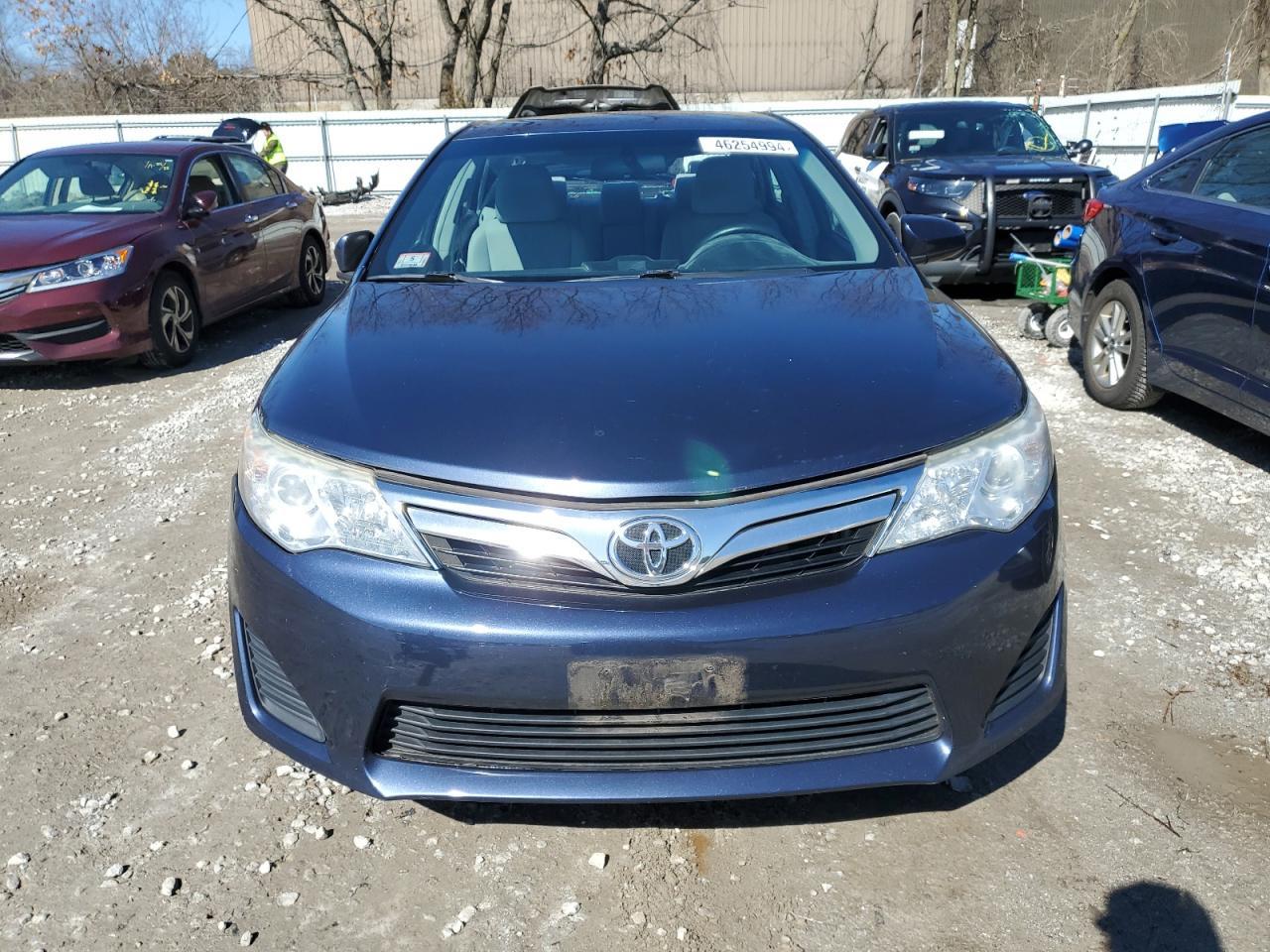 2014 TOYOTA CAMRY L - Image 5