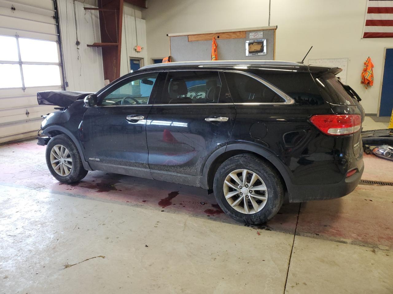 2017 KIA SORENTO LX - Image 2