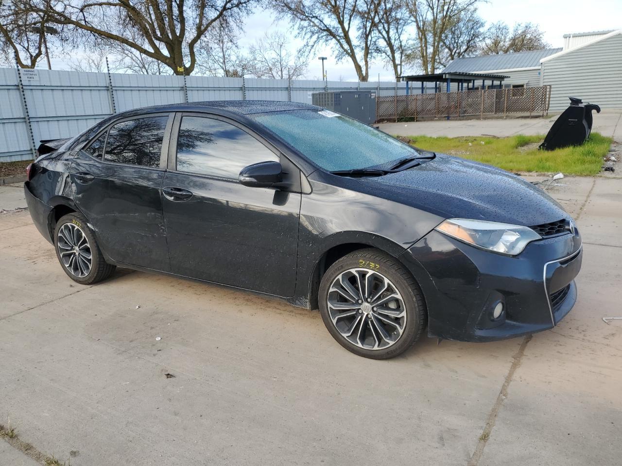 2014 TOYOTA COROLLA L - Фото 4