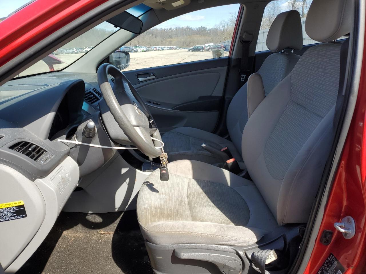 2016 HYUNDAI ACCENT SE - Фото 7