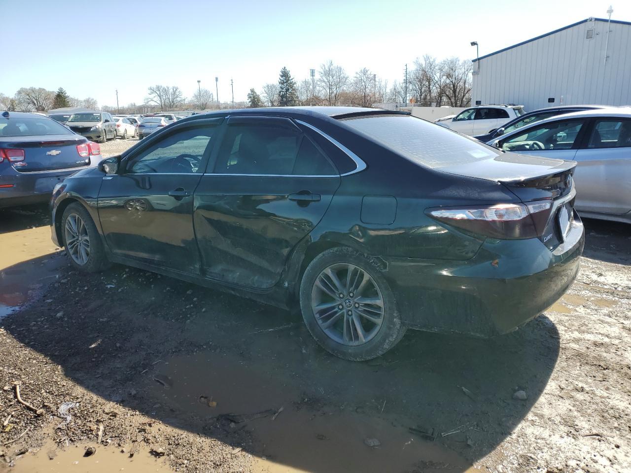 2015 TOYOTA CAMRY LE - Фото 2