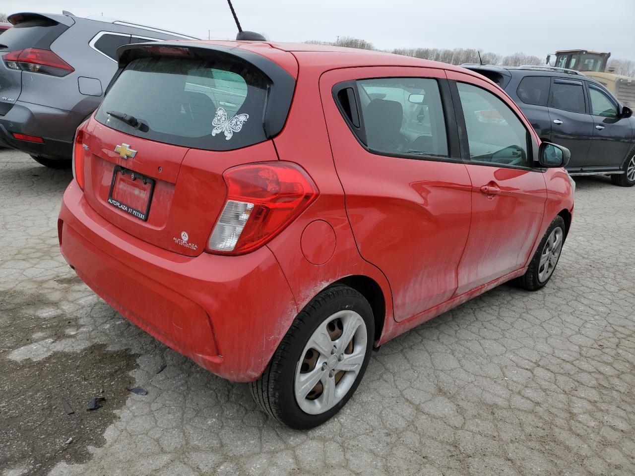 2019 CHEVROLET SPARK LS - Фото 3