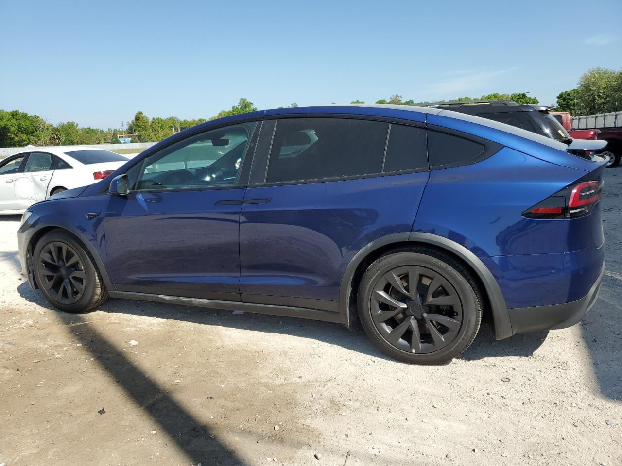 2023 TESLA MODEL X - Image 2