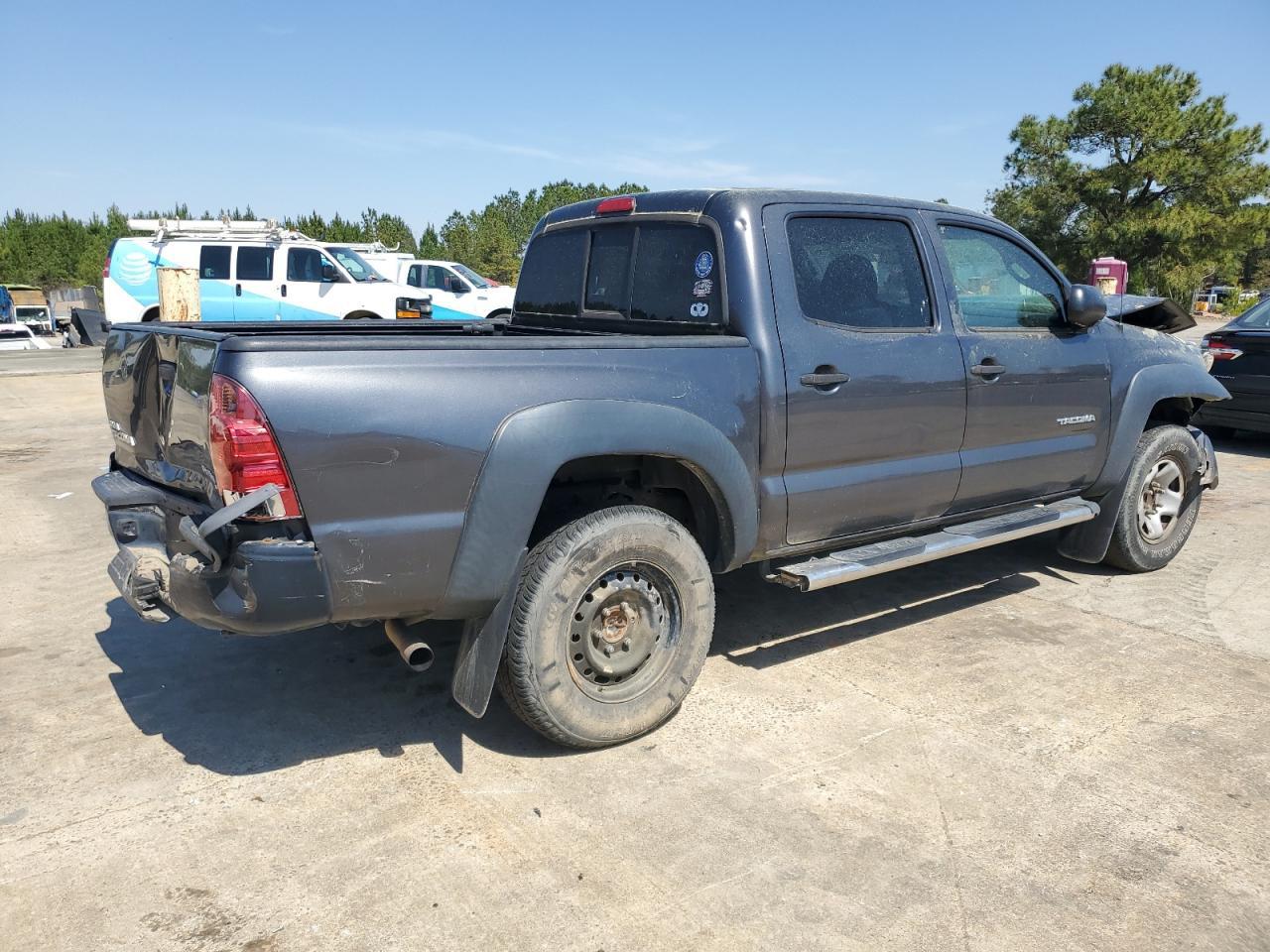 2013 TOYOTA TACOMA DOU - Фото 3