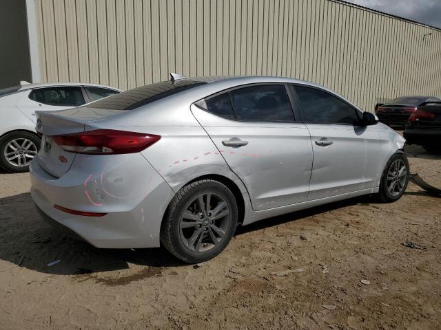 2018 Hyundai Elantra Sel - Фото 3