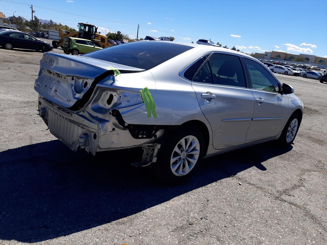 2016 TOYOTA CAMRY LE - Image 3