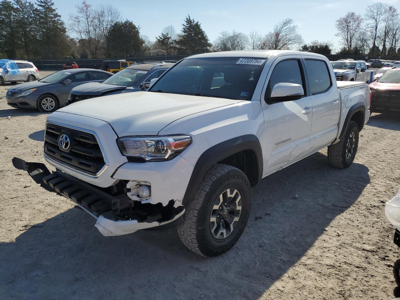 2017 TOYOTA TACOMA DOU