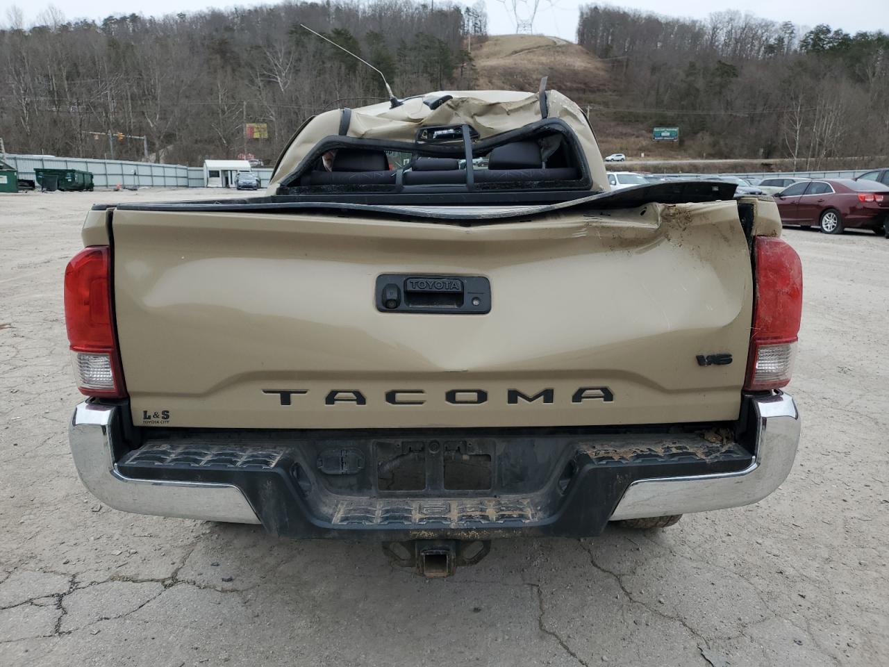 2016 TOYOTA TACOMA DOU - Image 6