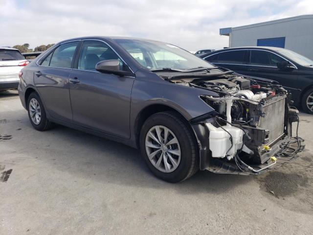 2017 Toyota Camry Le - Фото 4
