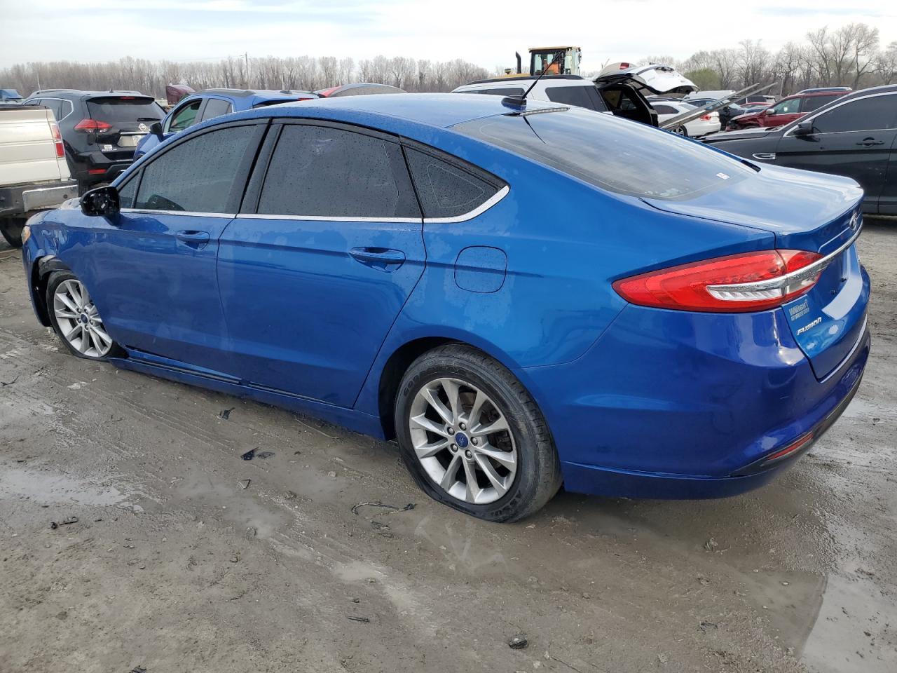 2017 FORD FUSION SE - Фото 2