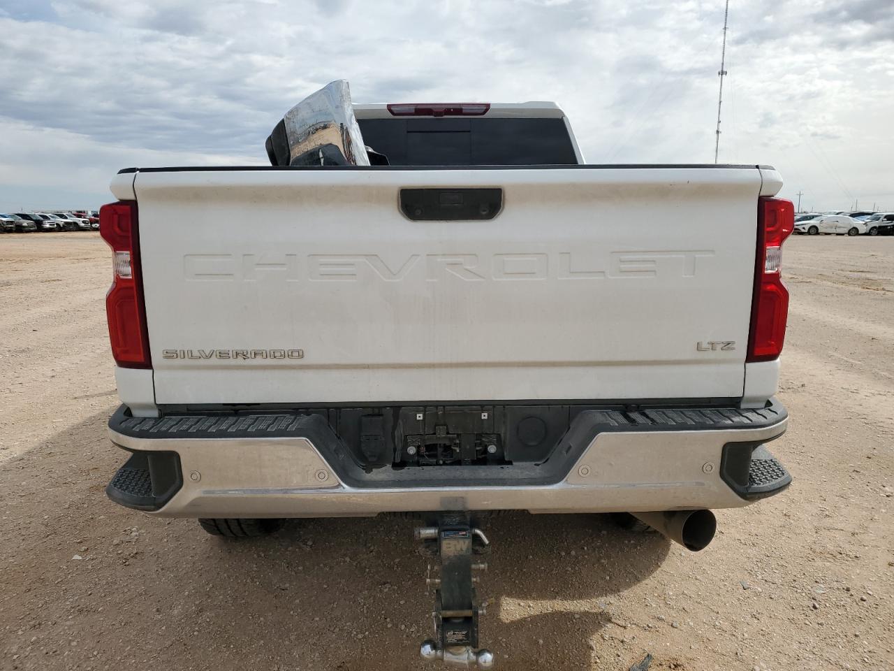 2024 CHEVROLET SILVERADO - Image 6