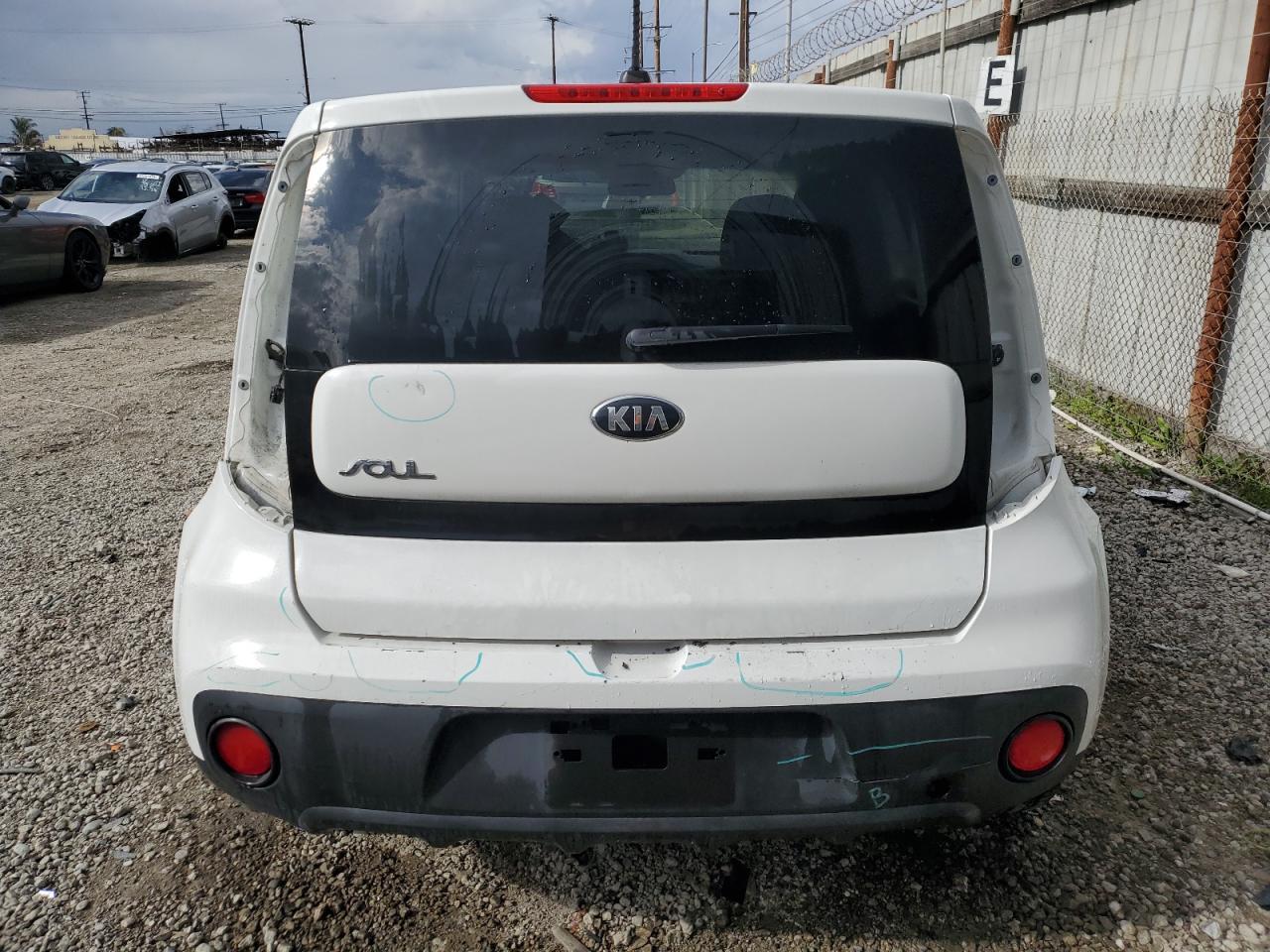 2017 KIA SOUL - Image 6