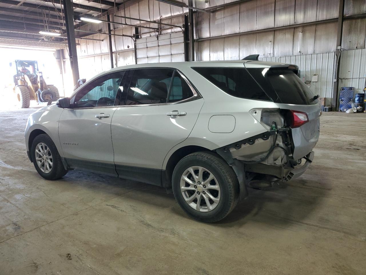 2019 CHEVROLET EQUINOX LT - Image 2