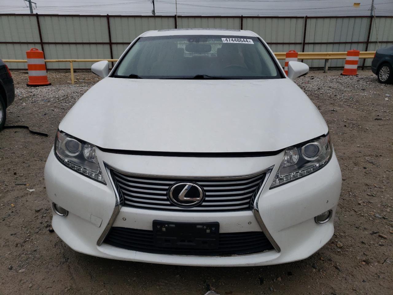 2014 LEXUS ES 350 - Image 5