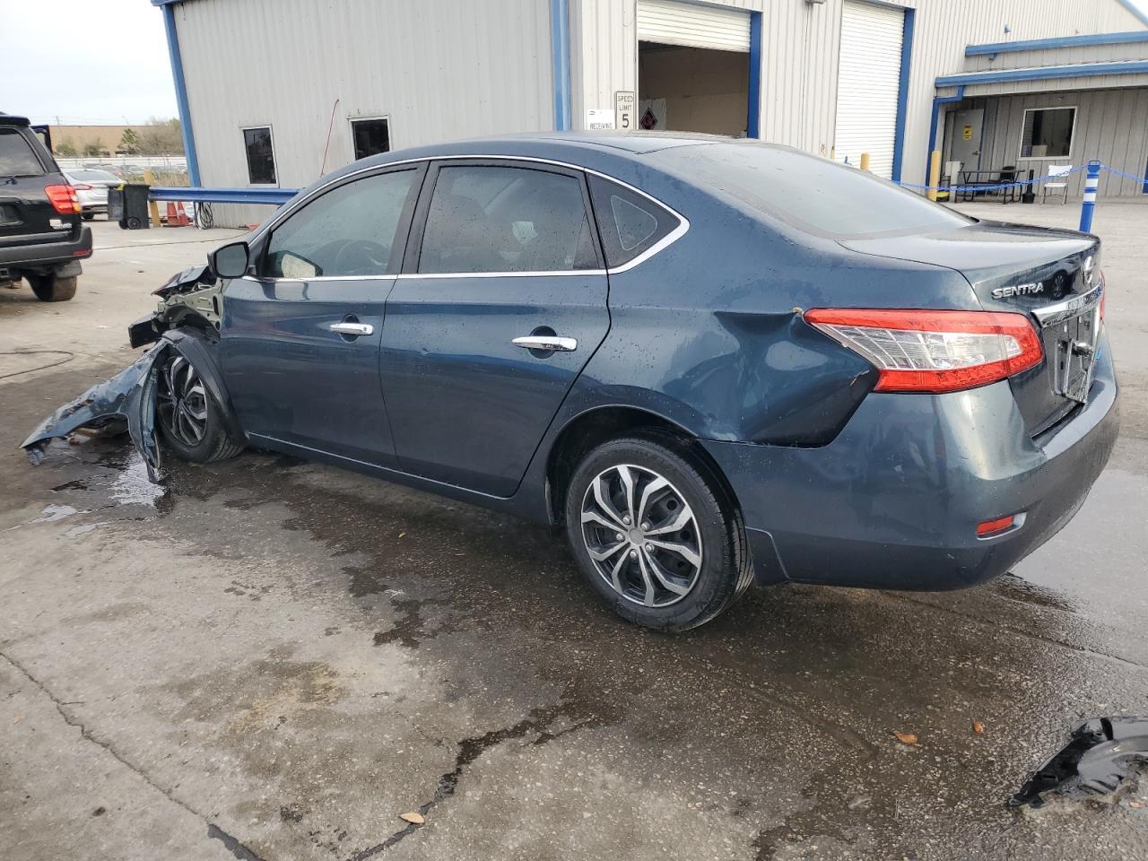 2013 NISSAN SENTRA S - Фото 2