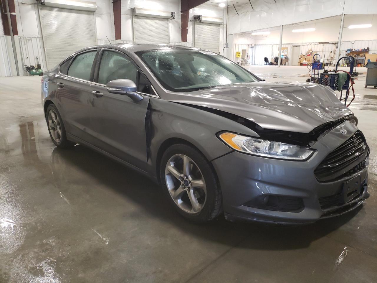 2013 FORD FUSION SE - Image 4