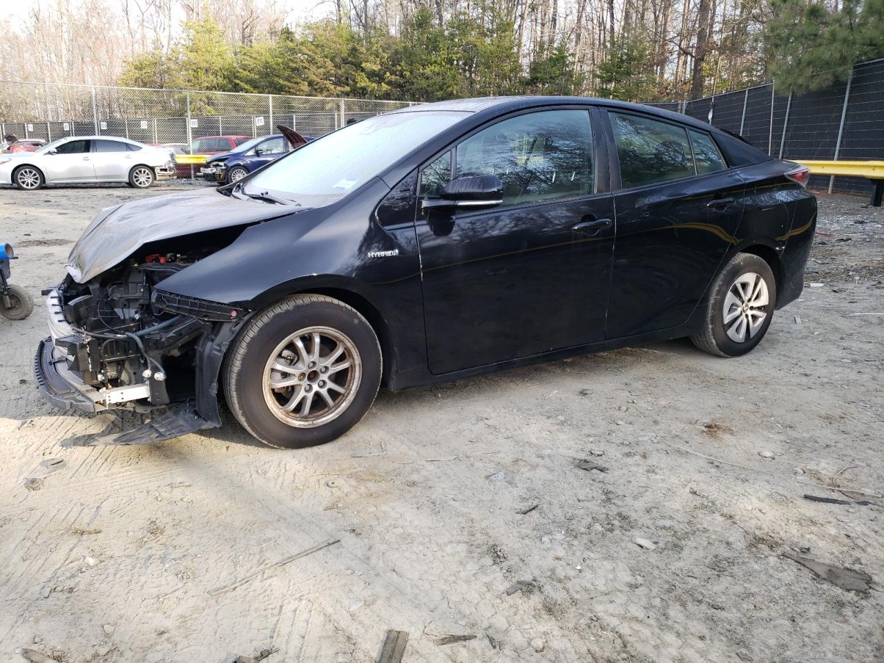 2016 TOYOTA PRIUS