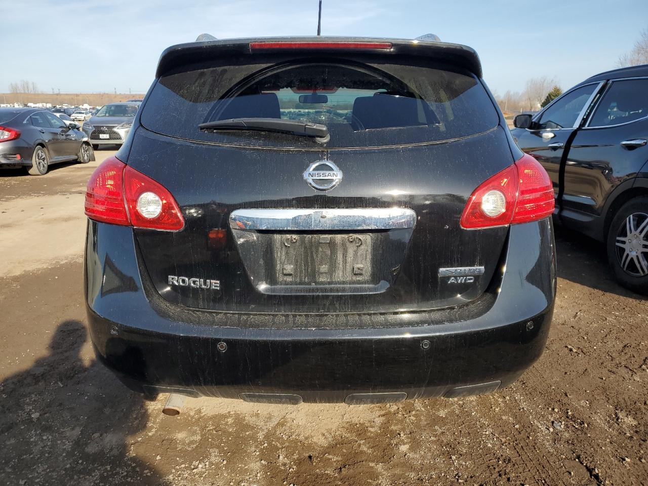 2013 NISSAN ROGUE S - Image 6