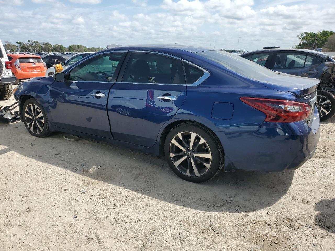 2017 NISSAN ALTIMA 2.5 - Image 2