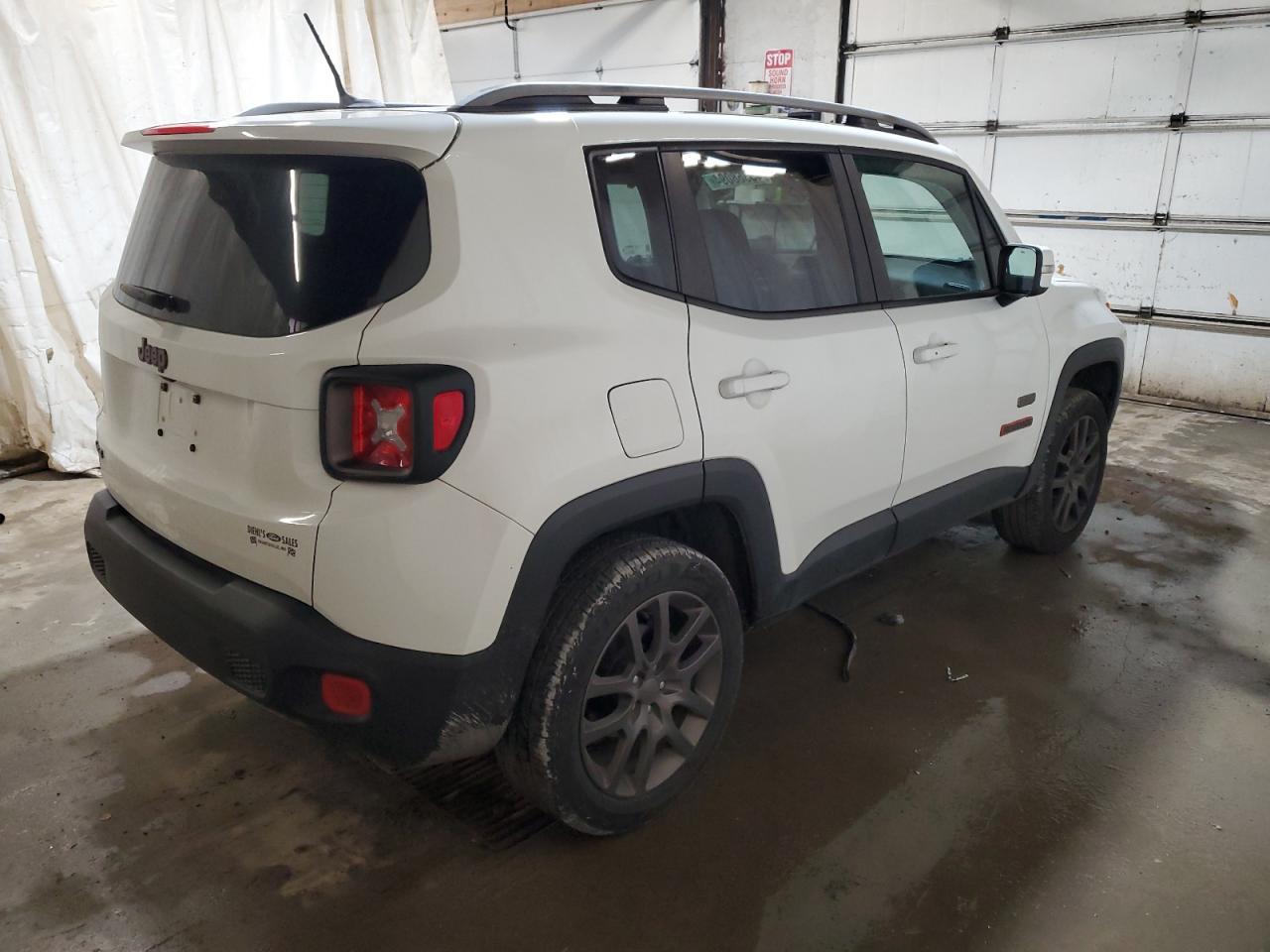 2016 JEEP RENEGADE L - Фото 3