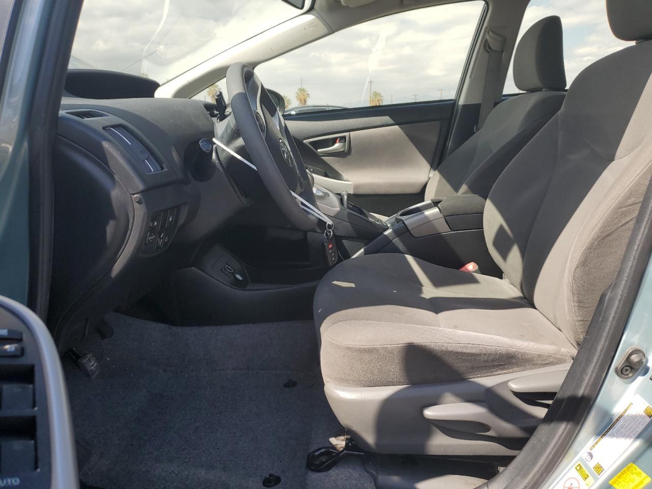 2013 TOYOTA PRIUS PLUG - Image 7