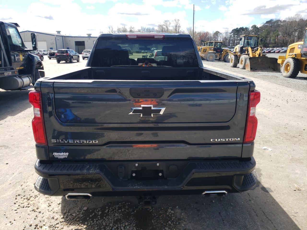 2021 CHEVROLET SILVERADO - Фото 6