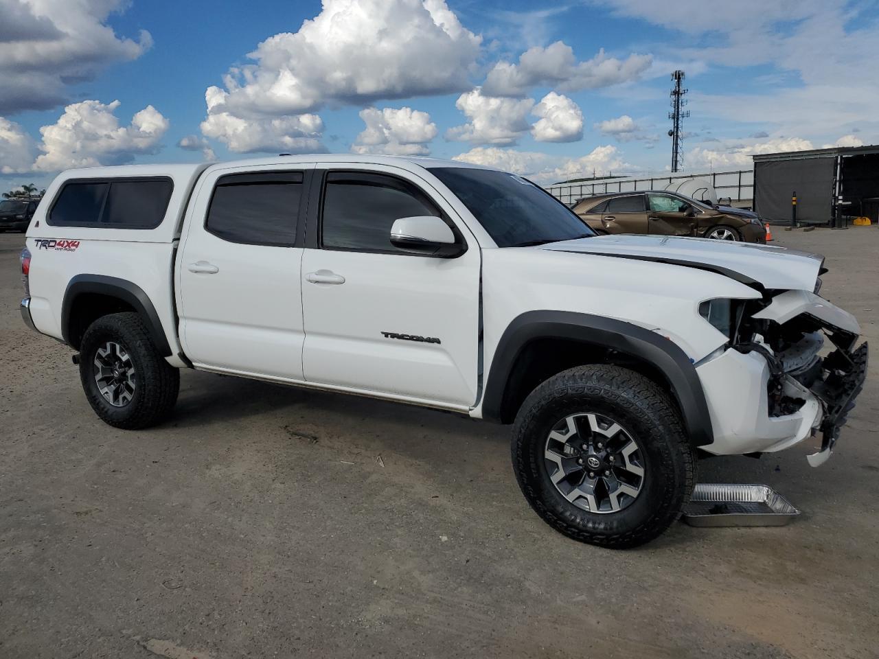 2023 TOYOTA TACOMA DOU - Фото 4