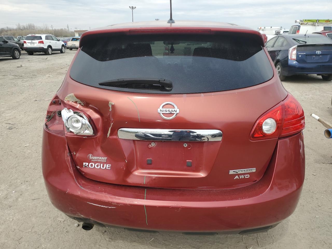 2013 NISSAN ROGUE S - Фото 6