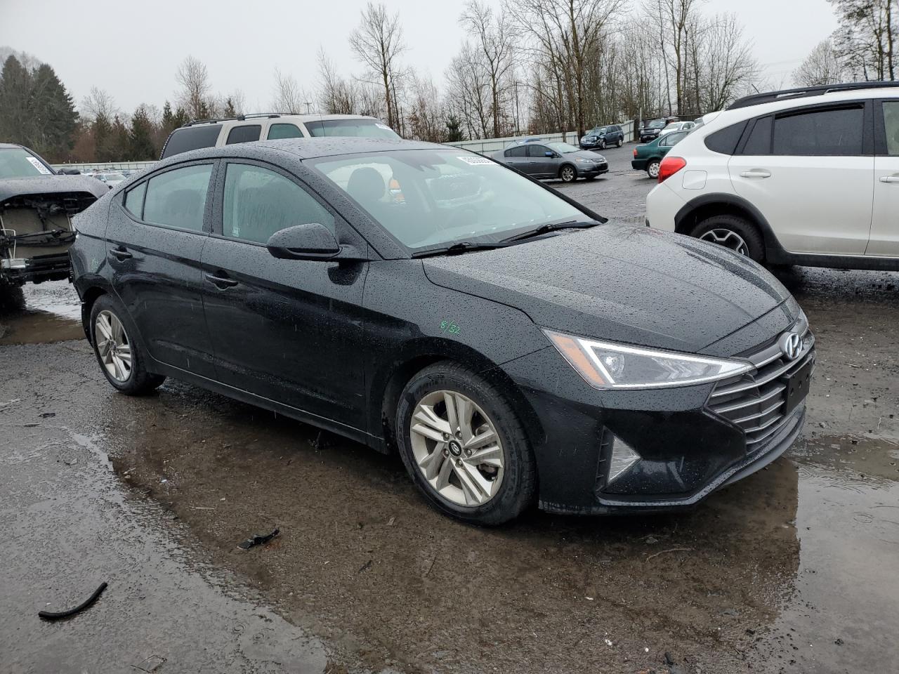 2019 HYUNDAI ELANTRA SE - Фото 4