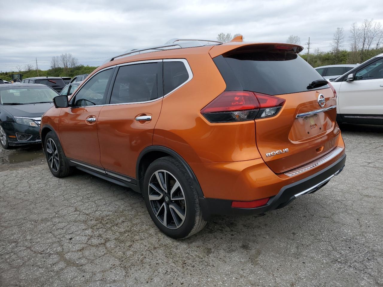 2018 NISSAN ROGUE S - Image 2