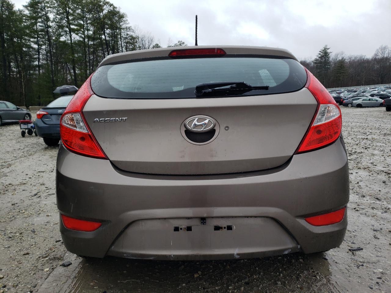 2014 HYUNDAI ACCENT GLS - Image 6