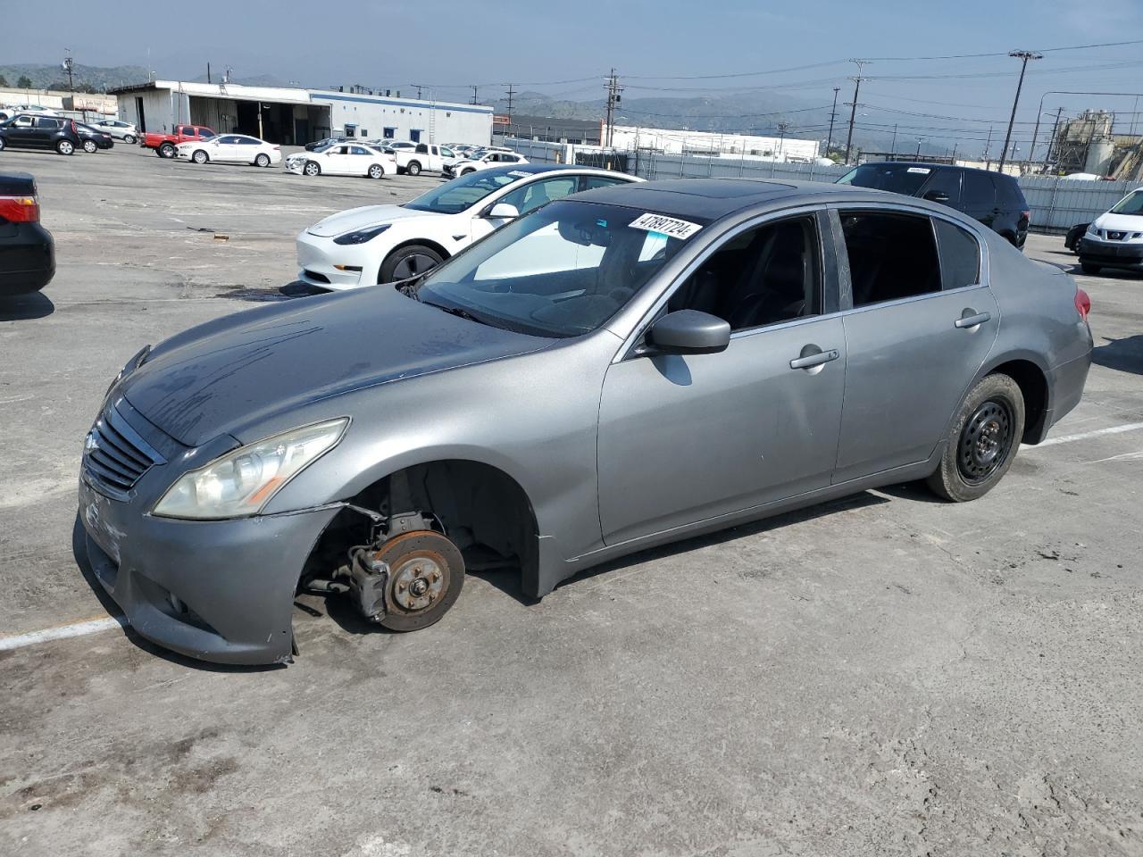2011 INFINITI G37