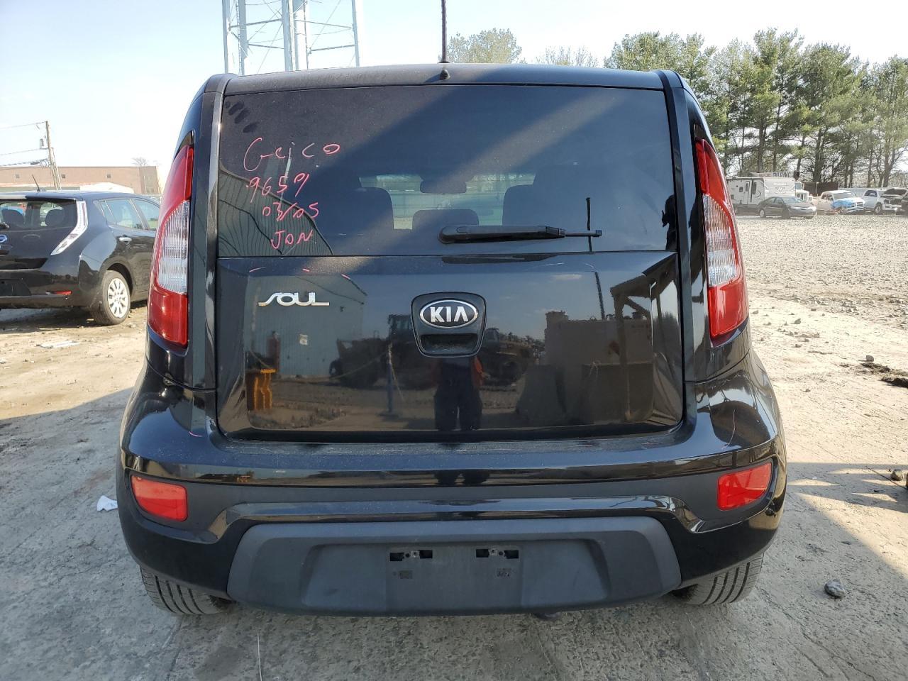 2013 KIA SOUL - Image 6