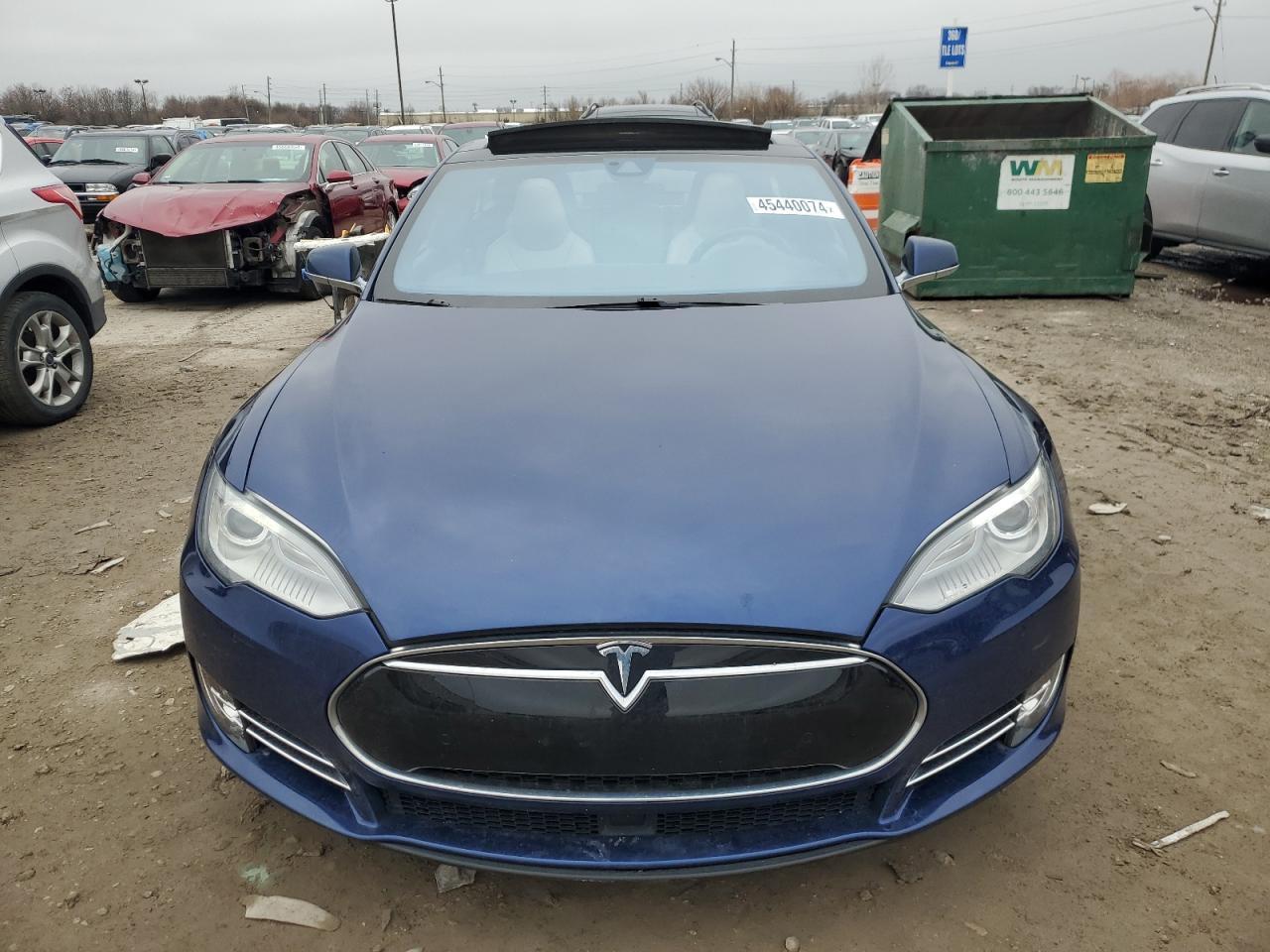 2015 TESLA MODEL S 85 - Фото 5