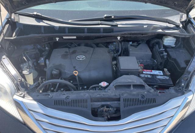 2017 Toyota Sienna Le - Image 7