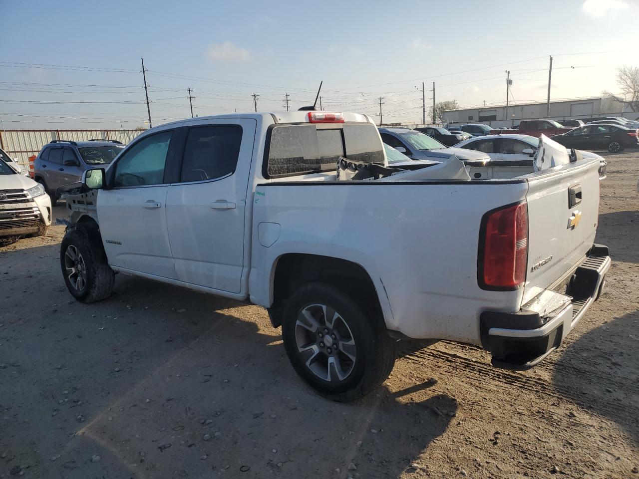 2016 CHEVROLET COLORADO L - Image 2