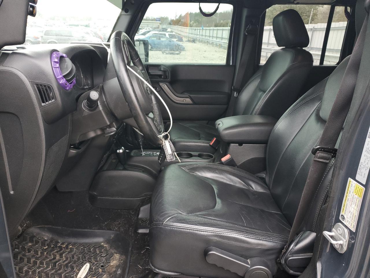 2017 JEEP WRANGLER U - Image 7